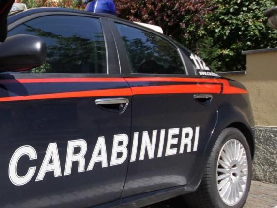 «La nonna è morta, io sto bene»: 82enne uccisa a forbiciate in casa, fermato il nipote 