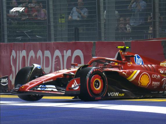 Gp Singapore, Norris in pole, poi a sorpresa Verstappen e Hamilton. Tolto tempo a Leclerc 9°, botto per Sainz  | Diretta