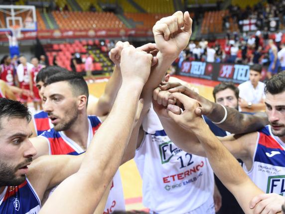 Supercoppa, la Fortitudo supera Forlì e troverà in finale Orzinuovi: un grande Kenny Gabriel