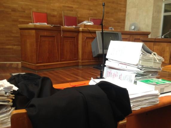Passoscuro: strangolò la madre che soffriva di demenza, condannata a 14 anni