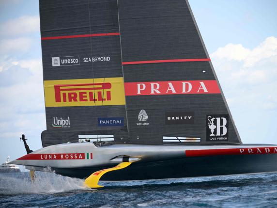 Luna Rossa, cosa serve per vincere la finale di Louis Vuitton Cup: il programma, il calendario delle regate e il regolamento