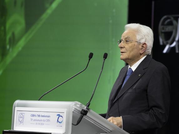 Editoria, Mattarella: «Poteri pubblici tentati dal limitare l'informazione»