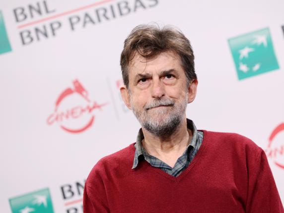 Nanni Moretti ha avuto un infarto, il video registrato: «Sto bene». Già dimesso, oggi è in sala al Nuovo Sacher di Roma