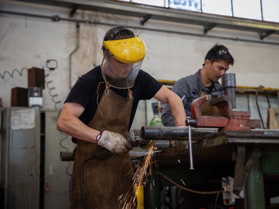 Pil, l’Italia crescerà meno del previsto: dopo il ricalcolo l’Istat taglia le stime dallo 0,6 allo 0,4%