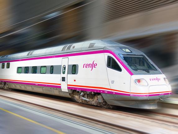 Treni Torino-Milano, gli spagnoli di Renfe puntano sulle ferrovie del Piemonte. Al via l’intesa con Arenaways