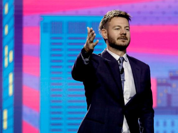 Sanremo 2025: Alessandro Cattelan condurrà Sanremo Giovani e il Dopo Festival