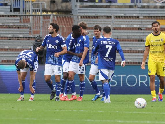 Como-Parma 1-1, Nico Paz risponde a Bonny (ma i gialloblù recriminano)