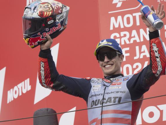 MotoGp Australia: Marquez vince allo sprint su Martin, terzo Bagnaia