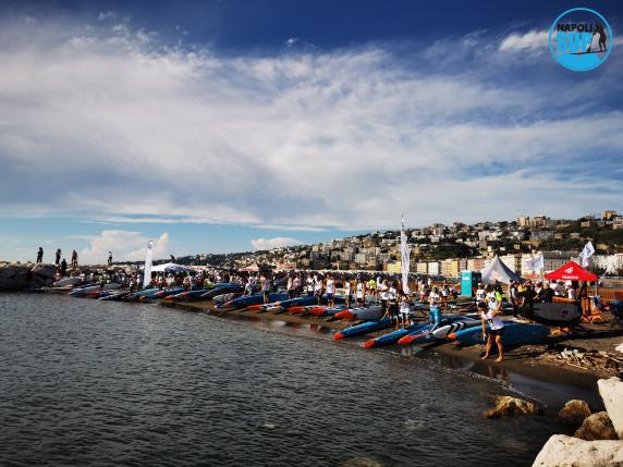 Napoli SUP Race, oltre 100 atleti da tutta Italia per la sfida sul Lungomare