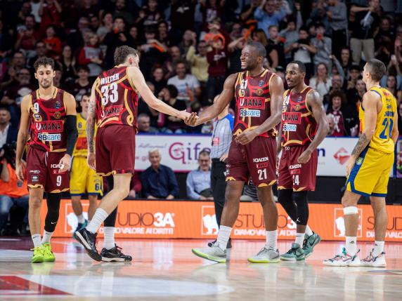 Reyer-Scafati 75-69: seconda vittoria consecutiva per gli orogranata