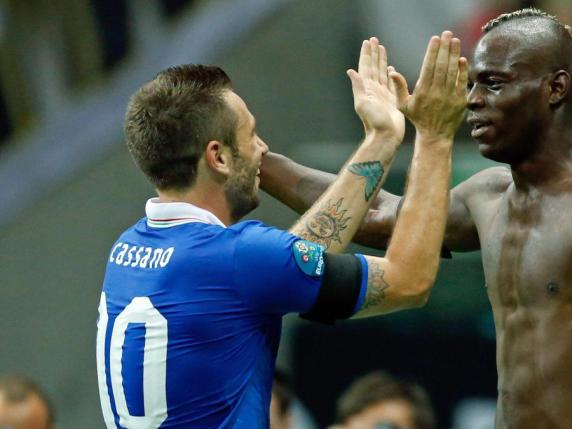 Cassano pronostica il ritorno in nazionale di Balotelli: «Sono convinto che al Genoa farà bene e sarà titolare con Retegui»