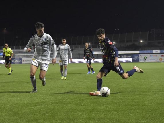 Serie C, Trento-Feralpisalò 3-2: i gialloblù di Tabbiani non si fermano più, arriva il 13° risultato utile di fila