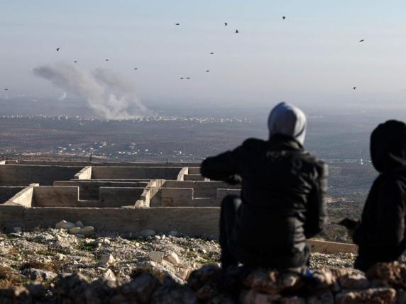 Caos in Siria, offensiva dei ribelli islamisti verso Aleppo: oltre 150 morti. Ucciso un generale dei pasdaran