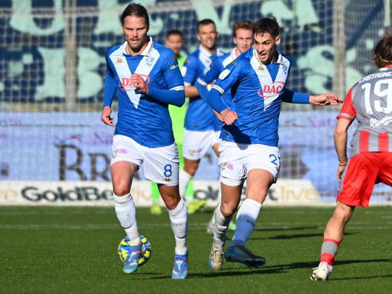 Tensioni tra i tifosi bresciani e della Cremonese prima della partita