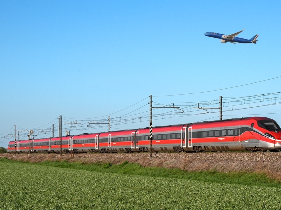 Il flop del biglietto unico treno-aereo: in Italia lo comprano solo 5 persone al giorno