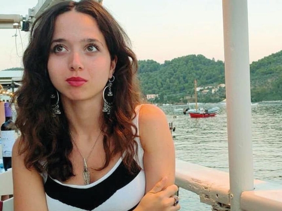 Chiara De Silva (figlia di Diego): &laquo;Il mio primo romanzo scritto senza  dirlo a pap&agrave;&raquo; | Corriere.it