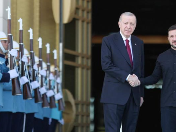 Zelensky da Erdogan: «Chiediamo il cessate il fuoco». Mosca: «Compromessi possibili». Trump: se non vedrò Putin non accadrà nulla Zelensky da Erdogan: «Chiediamo il cessate il fuoco». Mosca: «Compromessi possibili». Trump: se non vedrò Putin non accadrà nulla