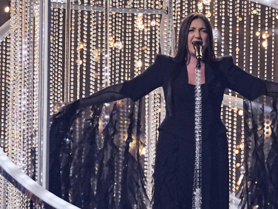 Eurovision, la finale: fischi (e applausi) per Israele. Attesa per Corsi e Ponte. Diretta | L Eurovision, la finale: fischi (e applausi) per Israele. Attesa per Corsi e Ponte. Diretta | L