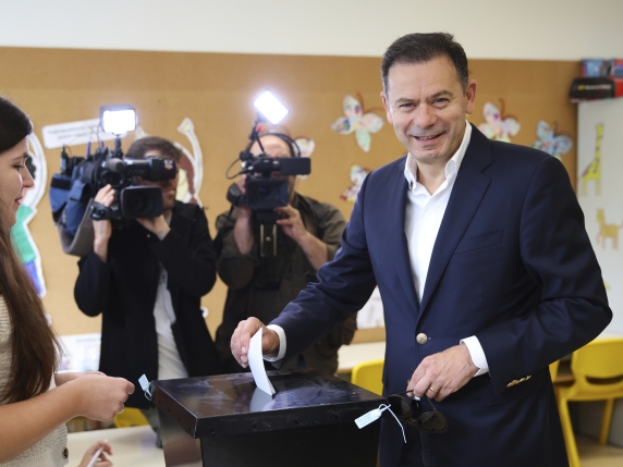 Portogallo, i risultati: vincono le destre, crollo storico dei socialisti Portogallo, i risultati: vincono le destre, crollo storico dei socialisti