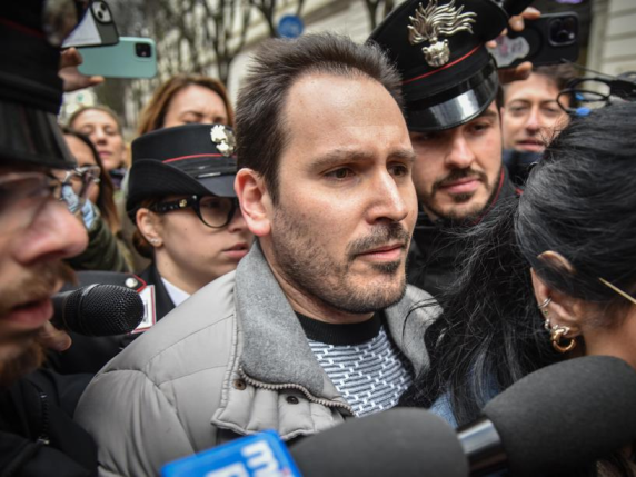 Sempio dai Poggi: le due versioni, le parole dei genitori di Chiara e l Sempio dai Poggi: le due versioni, le parole dei genitori di Chiara e l