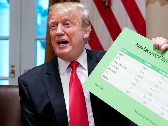 Trump minaccia l Trump minaccia l