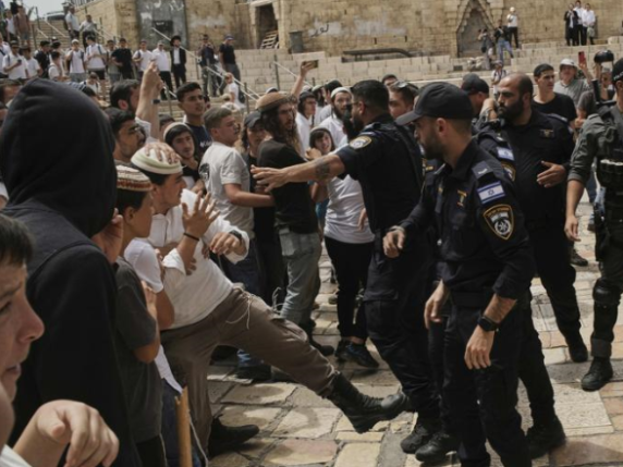 idf attacco senza precedenti a khan yunis nella città vecchia musulmani aggrediti da adolescenti ebrei al grido di morte agli arabi 