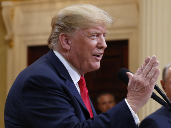 Nuove sanzioni alla Russia: la tentazione del presidente Usa che si aspettava un «favore» da Putin | Berlino minacciata da Mosca Nuove sanzioni alla Russia: la tentazione del presidente Usa che si aspettava un «favore» da Putin | Berlino minacciata da Mosca