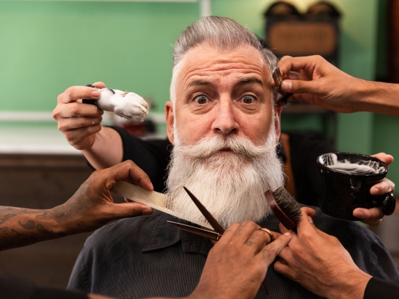 La barba è un covo di germi? No, corre più rischi chi è rasato: ecco perché