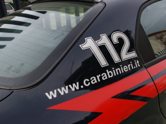Giallo a Manziana: donna di 42 anni trovata morta in casa. Si indaga per omicidio