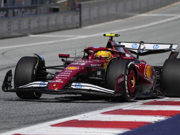 F1 Gp Gran Bretagna: le prove libere. Hamilton il più veloce, Leclerc quarto la Ferrari ha montato nuovi motori.  Diretta