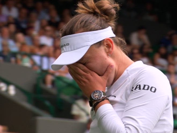 Krejcikova perde il punto e ha una crisi di pianto