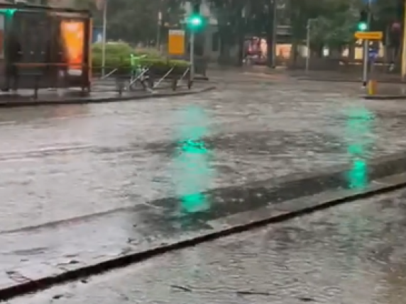 Il video della bomba d'acqua 