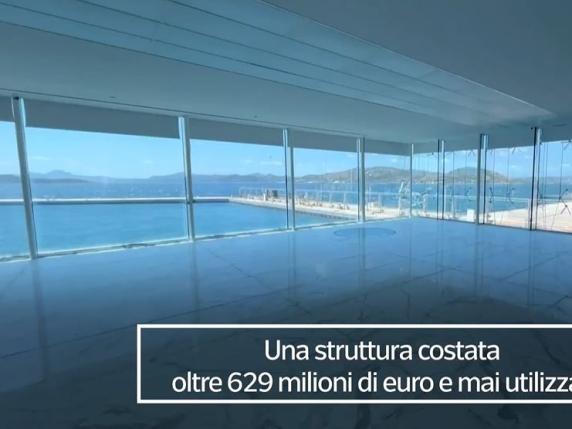Maddalena, ecco come è ridotta quella che doveva essere la sede del G8 del 2008: il video esclusivo