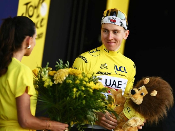 Tour, Evenepoel domina la cronometro. Fa festa anche Pogacar, 2° e maglia gialla. Sprofonda Vingegaard