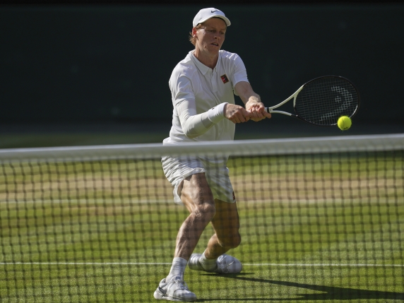 Sinner-Alcaraz, la diretta della finale di Wimbledon: 4-6; 6-4; 6-4; 6-4. Jannik vince a Londra