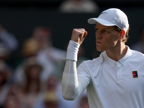 Sinner-Alcaraz, la diretta della finale di Wimbledon: 4-6; 6-4; 6-4; 6-4. Jannik vince a Londra