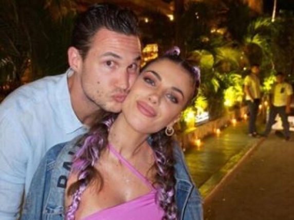 Eleonora Boi, moglie di Gallinari incinta del terzo figlio morsa da uno squalo a Porto Rico: operata