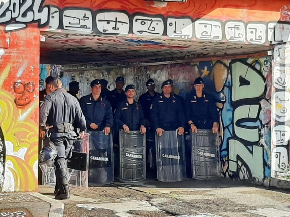 Leoncavallo, accelerata sulla nuova sede: la giunta detta le regole per via San Dionigi. Ipotesi gestione novantennale