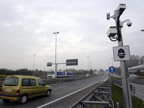 Cassazione respinge otto multe di autovelox: l'approvazione non è omologazione
