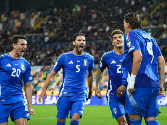 Italy beat Israel to playoffs