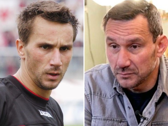 La storia dimenticata di Angelo Pagotto: dall'apice del successo al doping e alla depressione, la vita dell'ex portiere del Milan dopo il calcio
Approfondimento
La storia di Angelo Pagotto è un esempio di come il destino possa cambiare radicalmente nel corso degli anni. Dalla vittoria dell'Europeo Under 21 con la nazionale italiana, alla lotta contro la depressione e il doping, fino al lavoro da magazziniere, la vita di Pagotto è stata segnata da alti e bassi. Oggi, a 51 anni, vive a Castagno d’Andrea, sui monti fiorentini, e la sua storia può essere vista come un monito per gli atleti di oggi.
Possibili Conseguenze
La depressione e il doping possono avere conseguenze gravi sulla salute e sulla carriera di un atleta. La storia di Pagotto serve come esempio di come queste condizioni possano influire sulla vita di un individuo e sottolinea l'importanza di prendersi cura della propria salute mentale e di evitare le sostanze dopanti.
Opinione
È difficile non provare una certa tristezza nel leggere la storia di Angelo Pagotto. Un uomo che ha raggiunto l'apice del successo nel mondo del calcio, solo per cadere vittima della depressione e del doping. Tuttavia, la sua storia può anche essere vista come un esempio di resilienza e di capacità di riprendersi dalle avversità.
Analisi Critica dei Fatti
La storia di Pagotto solleva diverse questioni relative al trattamento degli atleti e alla prevenzione del doping. È importante che le autorità sportive e le organizzazioni che si occupano della salute degli atleti prendano misure concrete per prevenire la depressione e il doping, e per supportare gli atleti che ne sono vittime.
Relazioni con altri fatti
La storia di Angelo Pagotto non è isolata. Ci sono molti altri esempi di atleti che hanno lottato contro la depressione e il doping. La sua storia può essere vista come parte di un problema più ampio, che richiede una risposta collettiva da parte della comunità sportiva.
Contesto storico
La vittoria dell'Europeo Under 21 da parte di Pagotto e della nazionale italiana risale al 2000. Quell'anno segnò l'inizio di una nuova era per il calcio italiano, con la vittoria della nazionale maggiore agli Europei del 2000 e la successiva vittoria del mondiale del 2006.
Fonti
La fonte di questo articolo è il Corriere della Sera, che ha pubblicato un articolo sulla storia di Angelo Pagotto. Per saperne di più, si può visitare il sito web del Corriere della Sera all'indirizzo https://www.corriere.it/. Il link diretto all'articolo originale è https://www.corriere.it/sport/calcio/a/2025/10/23/angelo-pagotto-doping-depressione-lavoro-magazziniere-che-fine-ha-fatto-ex-portiere-milan.