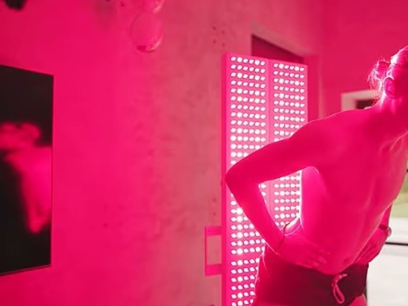 Haaland a «luce rossa»: l'insolita terapia per curare il corpo perché il sole a Manchester non c'è