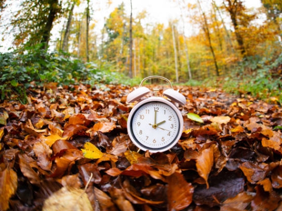 Cambio dell'ora: quali sono gli effetti sulla salute del passaggio all'ora solare?