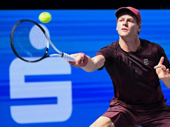 Sinner-Bublik all'Atp Vienna: break di Jannik nel 2° set, il kazako non crolla grazie a due ace Live 6-4, 5-4