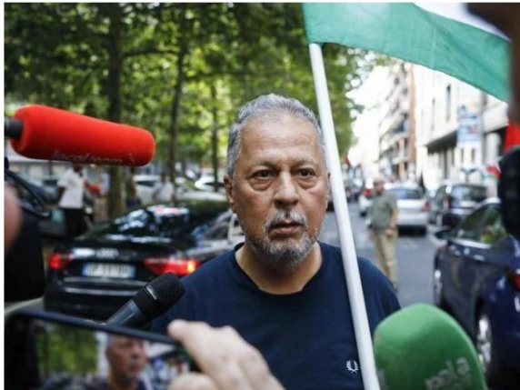 Milano, daspo di un anno al presidente dei Palestinesi in Italia: «Giustificò esecuzioni sommarie di Hamas» Milano, daspo di un anno al presidente dei Palestinesi in Italia: «Giustificò esecuzioni sommarie di Hamas»