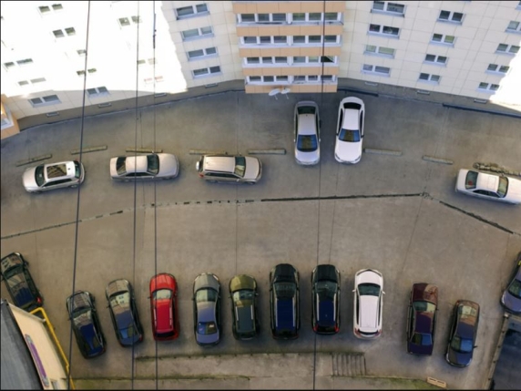 Come gestire le auto abbandonate negli spazi condominiali: una guida pratica per i condomini