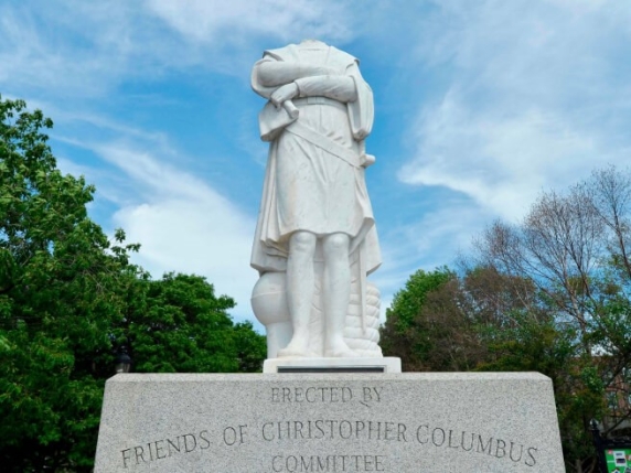 Abbattere le statue: chi sta cercando di riscrivere la storia? Abbattere le statue: chi sta cercando di riscrivere la storia?