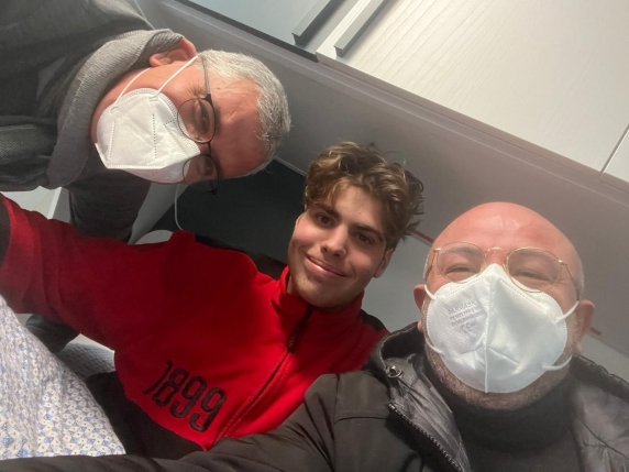 Saverio Lomolino morto a 17 anni: il cancro, il sogno di diventare pediatra, la telefonata di Francesco Saverio Lomolino morto a 17 anni: il cancro, il sogno di diventare pediatra, la telefonata di Francesco