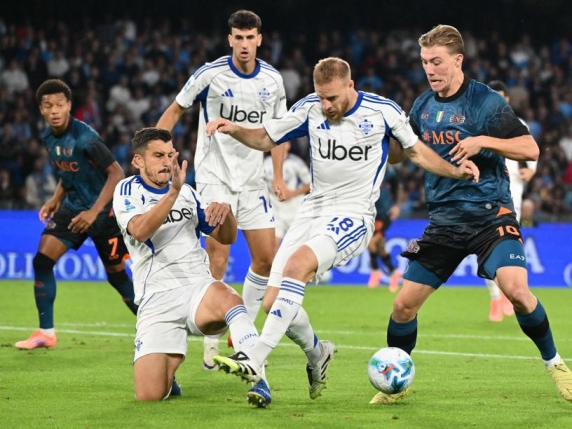 Napoli e Como si dividono la posta in gioco con un pareggio a reti inviolate, Milinkovic-Savic para un rigore a Morata e Gilmour si infortuna