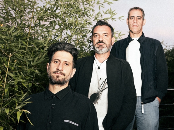 L'Antidote: il trio che fonde elettronica e jazz in un sound unico e senza confini, in arrivo a Milano per JazzMi